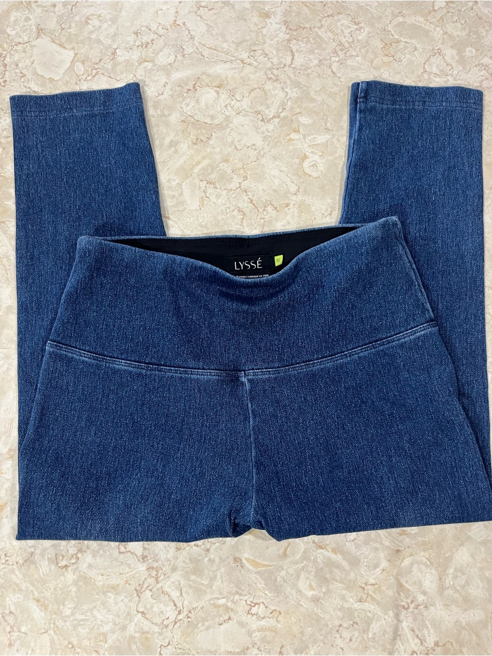 Lysse Indigo High-Rise Capri Jeggings